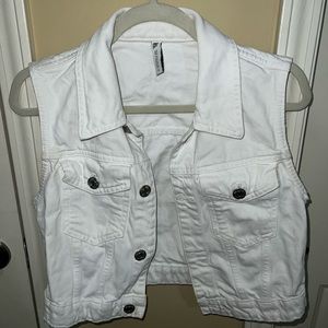 Zara Cropped Denim Vest